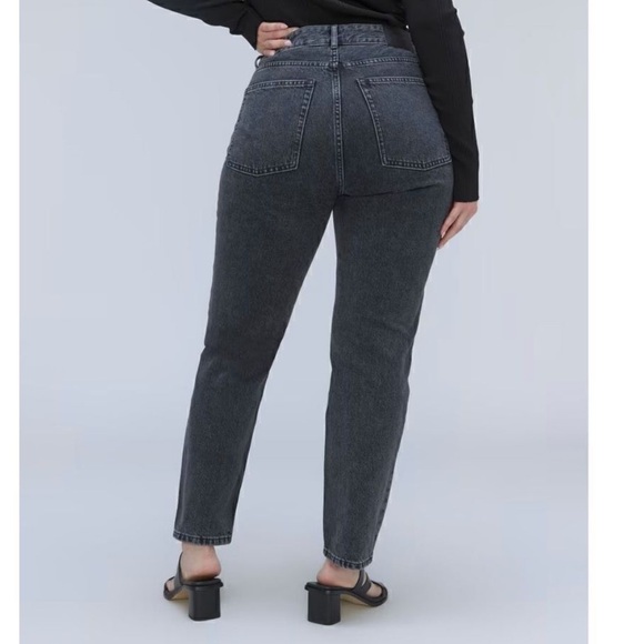 Everlane The '90s Cheeky Jean in Hartford Night - Picture 2 of 12